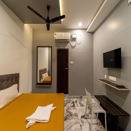 Hotel Bees Pondicherry Exterior photo